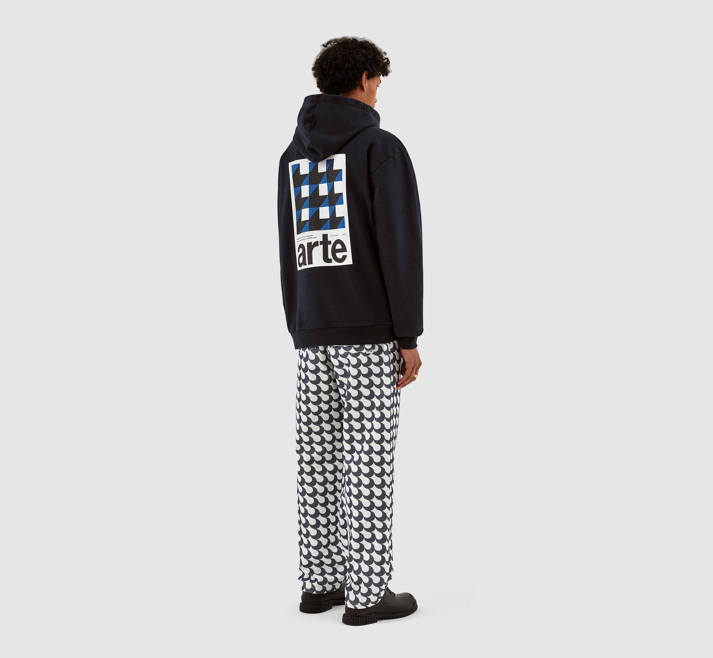 Hannes Back Print - Noir