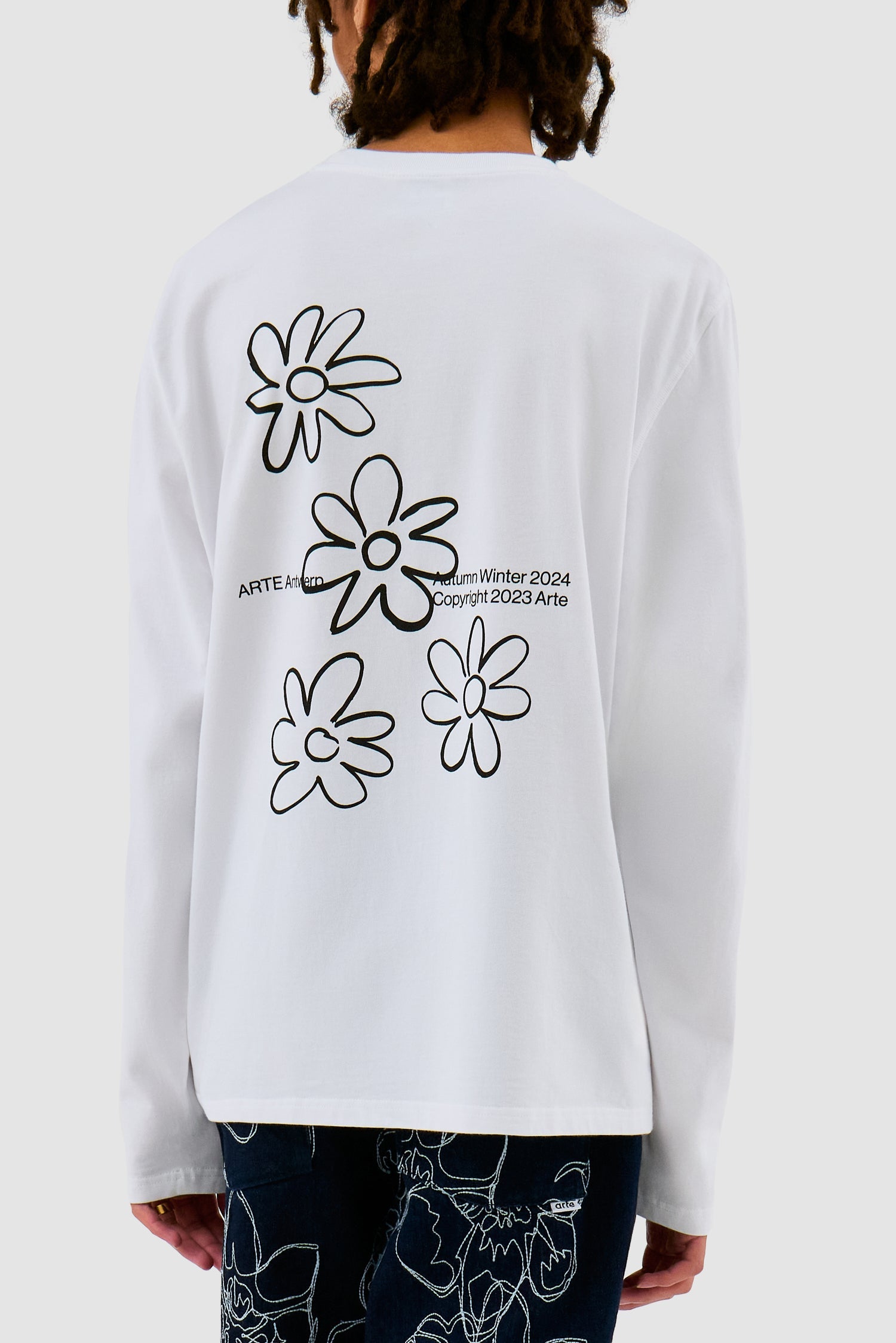 Manches longues à fleurs - Blanc