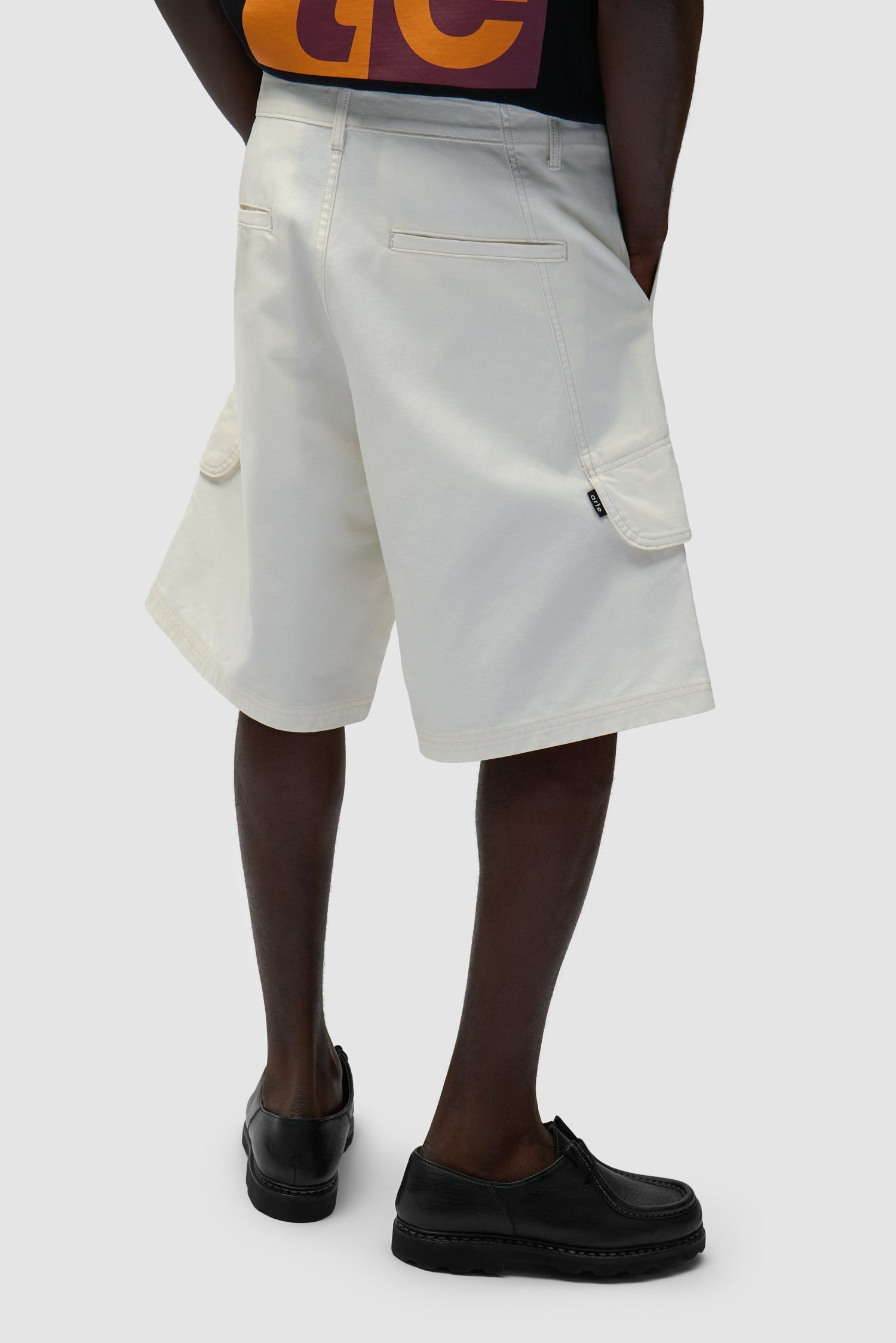 Short cargo en toile - Crème