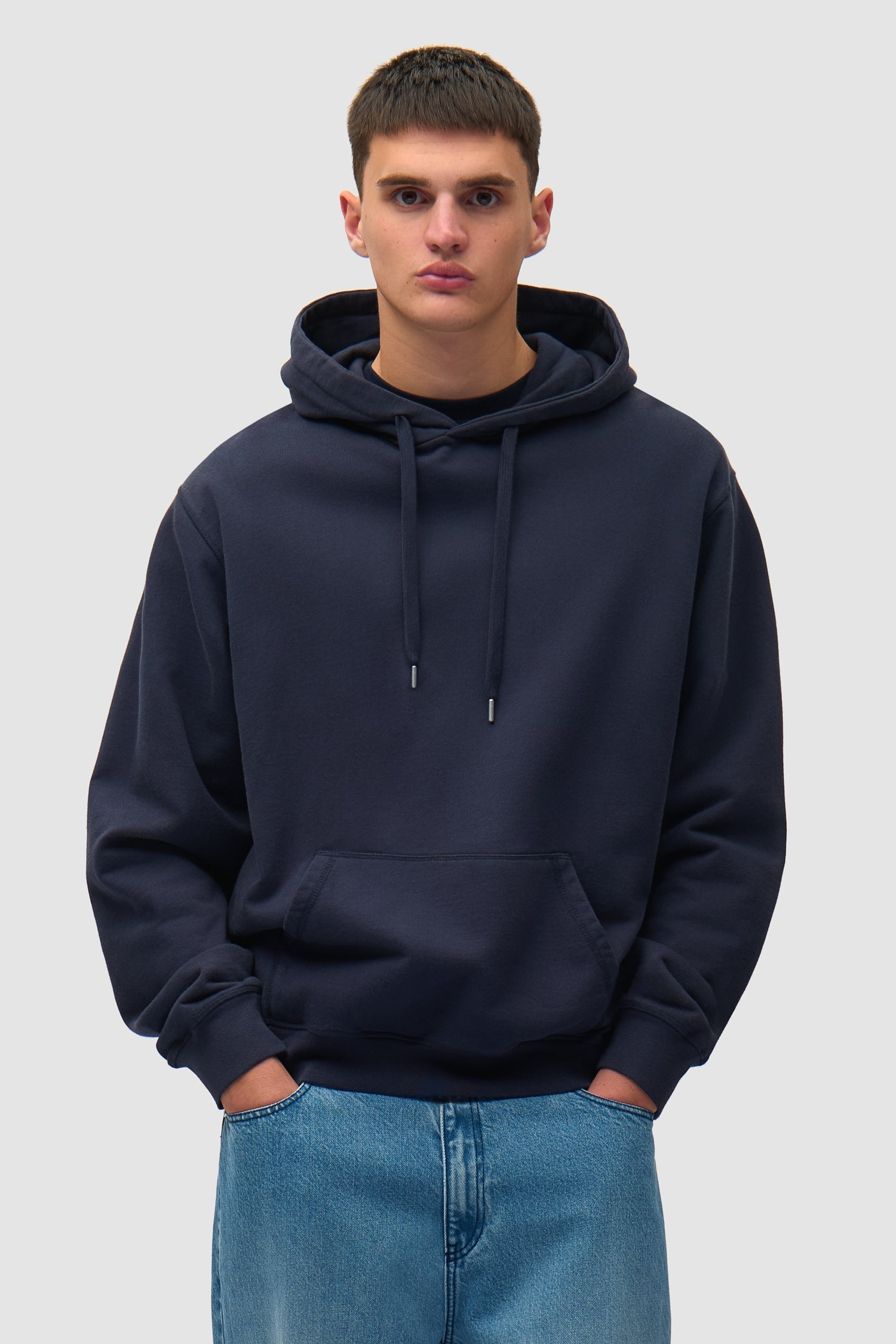 Sweat à capuche avec logo multi-couches dans le dos - Bleu marine
