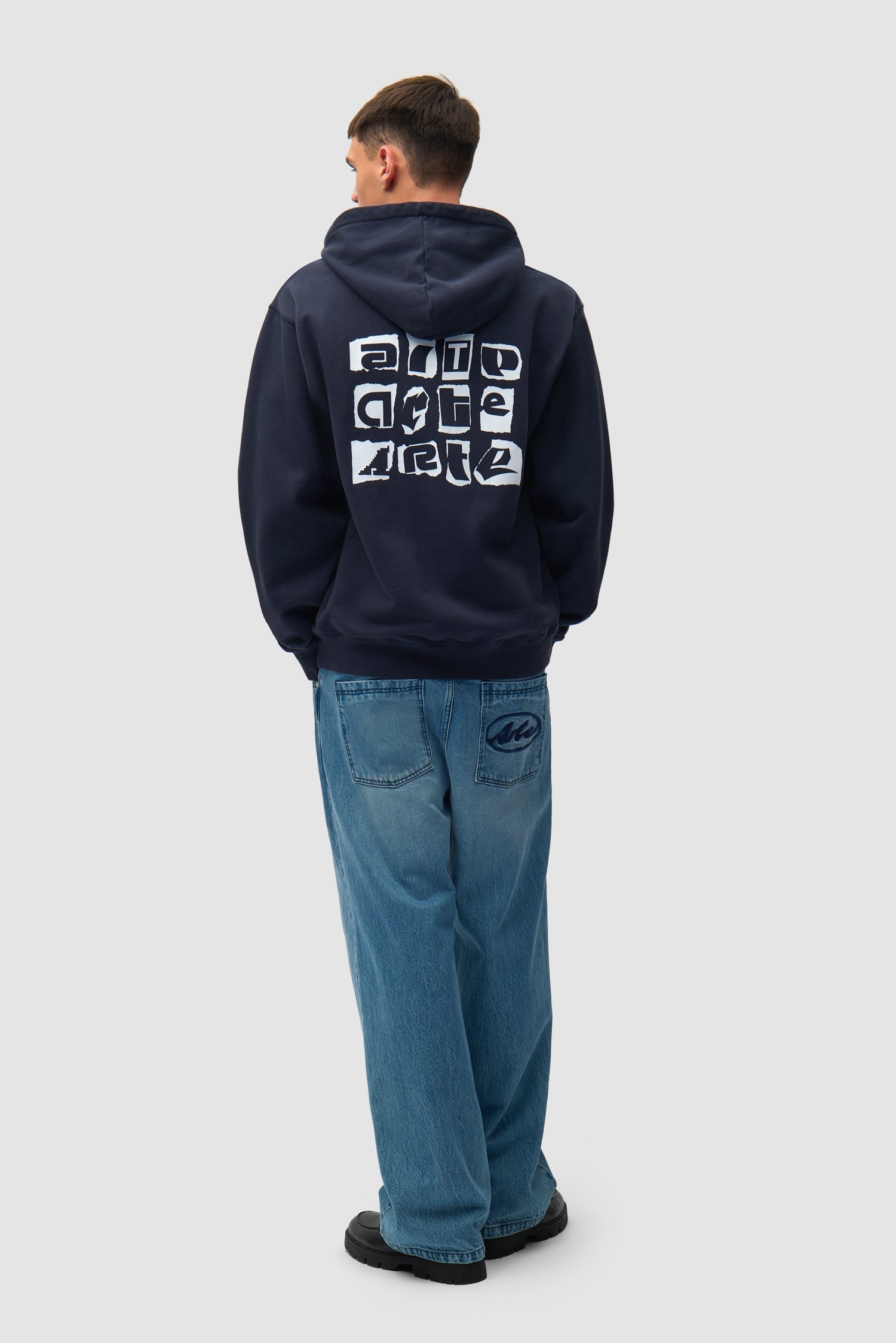 Sweat à capuche avec logo multi-couches dans le dos - Bleu marine