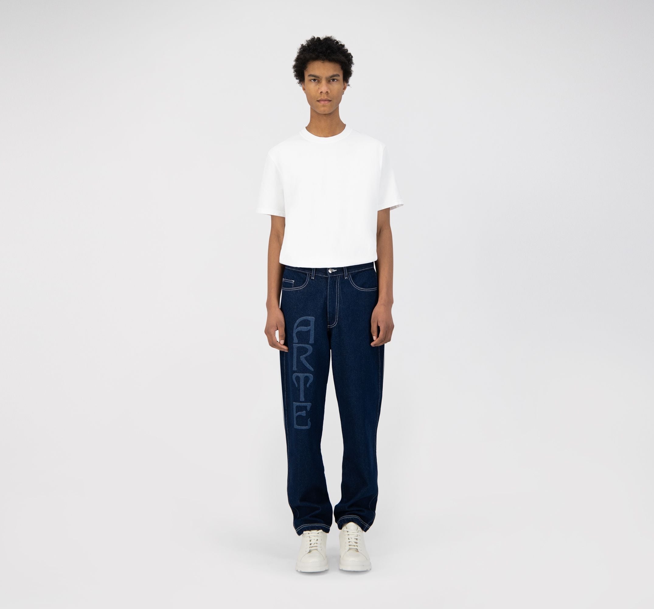 Pantalon Paul avec logo sur le devant - Denim bleu